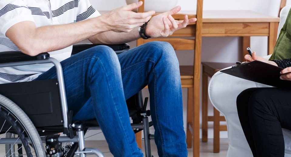 Terapia psicológica en personas con amputación * ART LAB