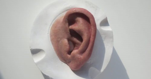 Prótesis oreja * curso anaplastología