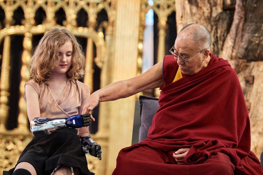 Dalai Lama y Tilly Lockey