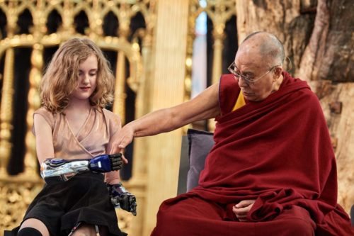Dalai Lama y Tilly Lockey * ART LAB