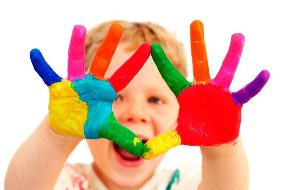 Lesiones En Los Dedos De Los Niños Y Niñas