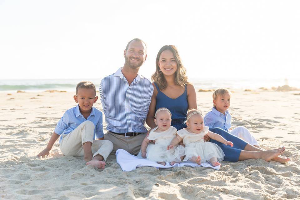 Historia de motivación Nick Vujicic y su familia * ART LAB