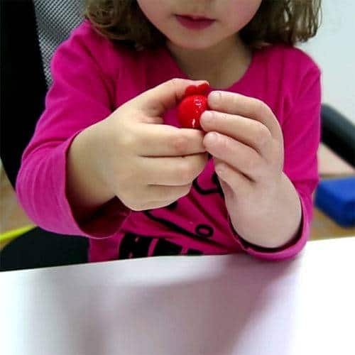 Terapia física con la prótesis cosmética * ART LAB