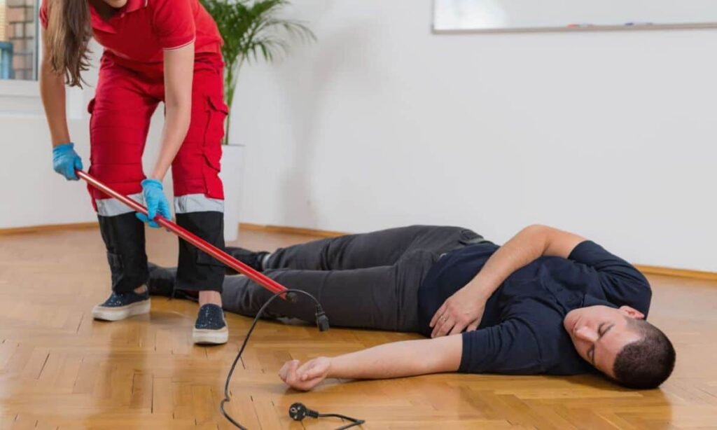 Amputation for electrocute